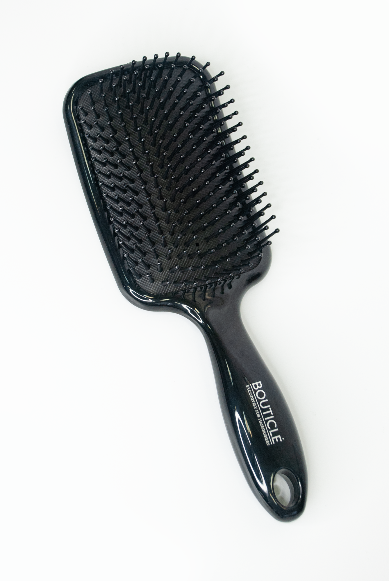 Расческа массажная для густых и длинных волос Massage Brush Bouticle
