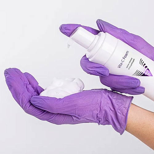 Крем-пенка для лица очищающая Vita-C Foaming Aravia 160 мл